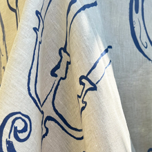 Ciao Bella Linen Tablecloth