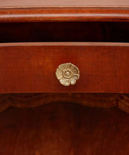 Mia Poppy Knob