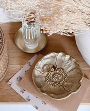 Mia Poppy Plate