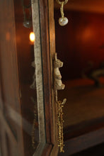 Mister Rabbit Hook